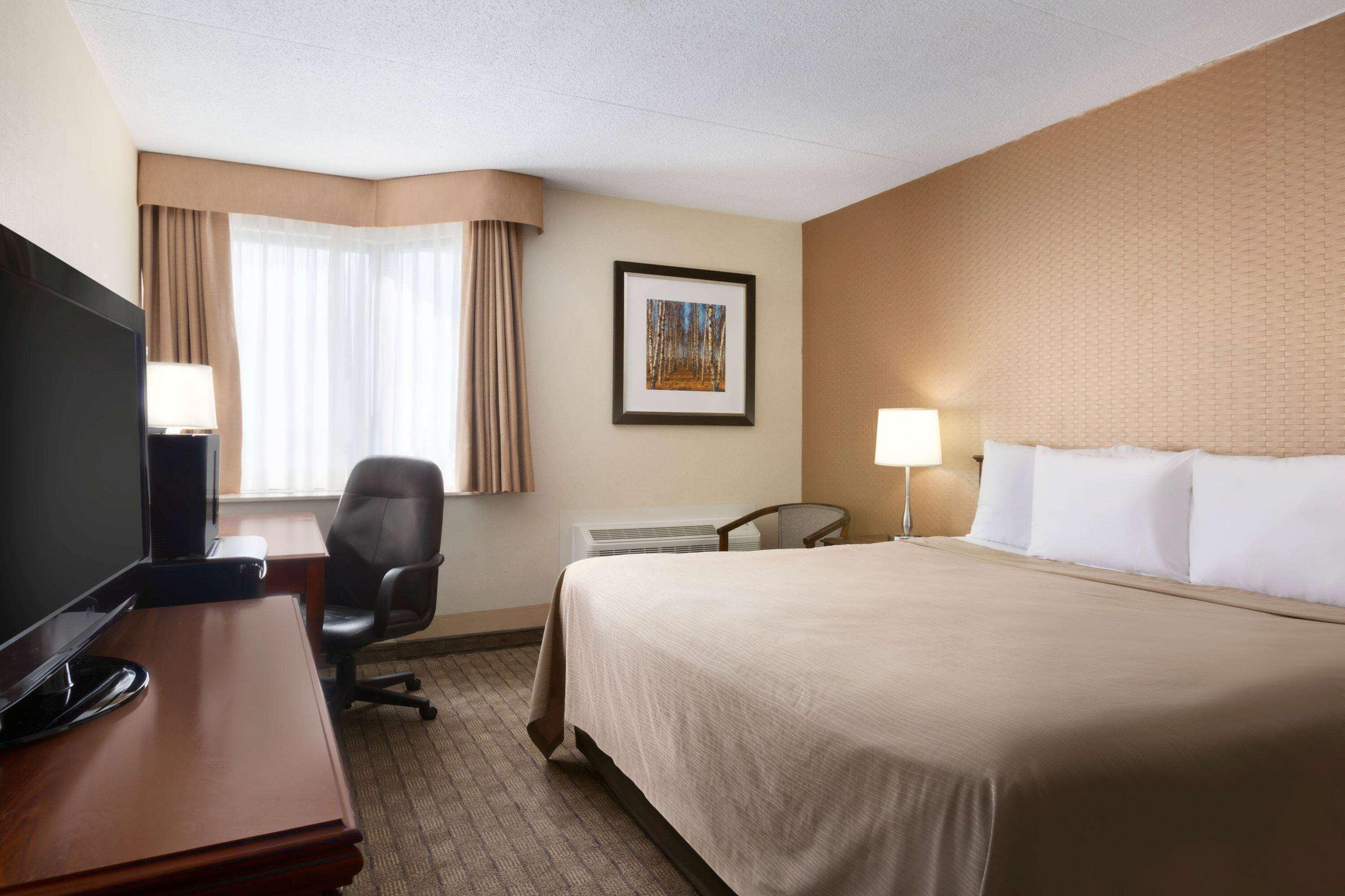 Travelodge By Wyndham Toronto East Exterior foto